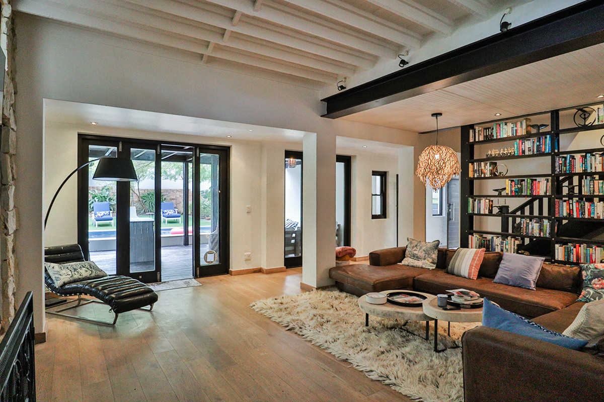 12-central-drive-4-bedroom-family-house-property-to-rent-camps-bay-4