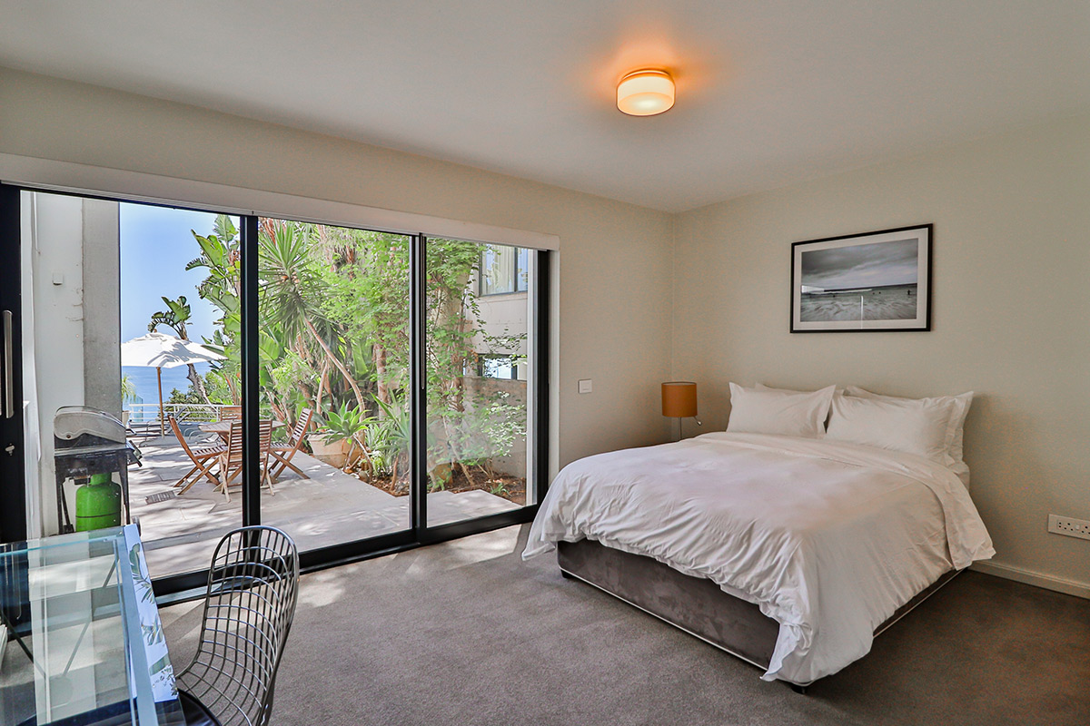3-top-road-5-bedroom-house-property-for-rent-fresnaye-14