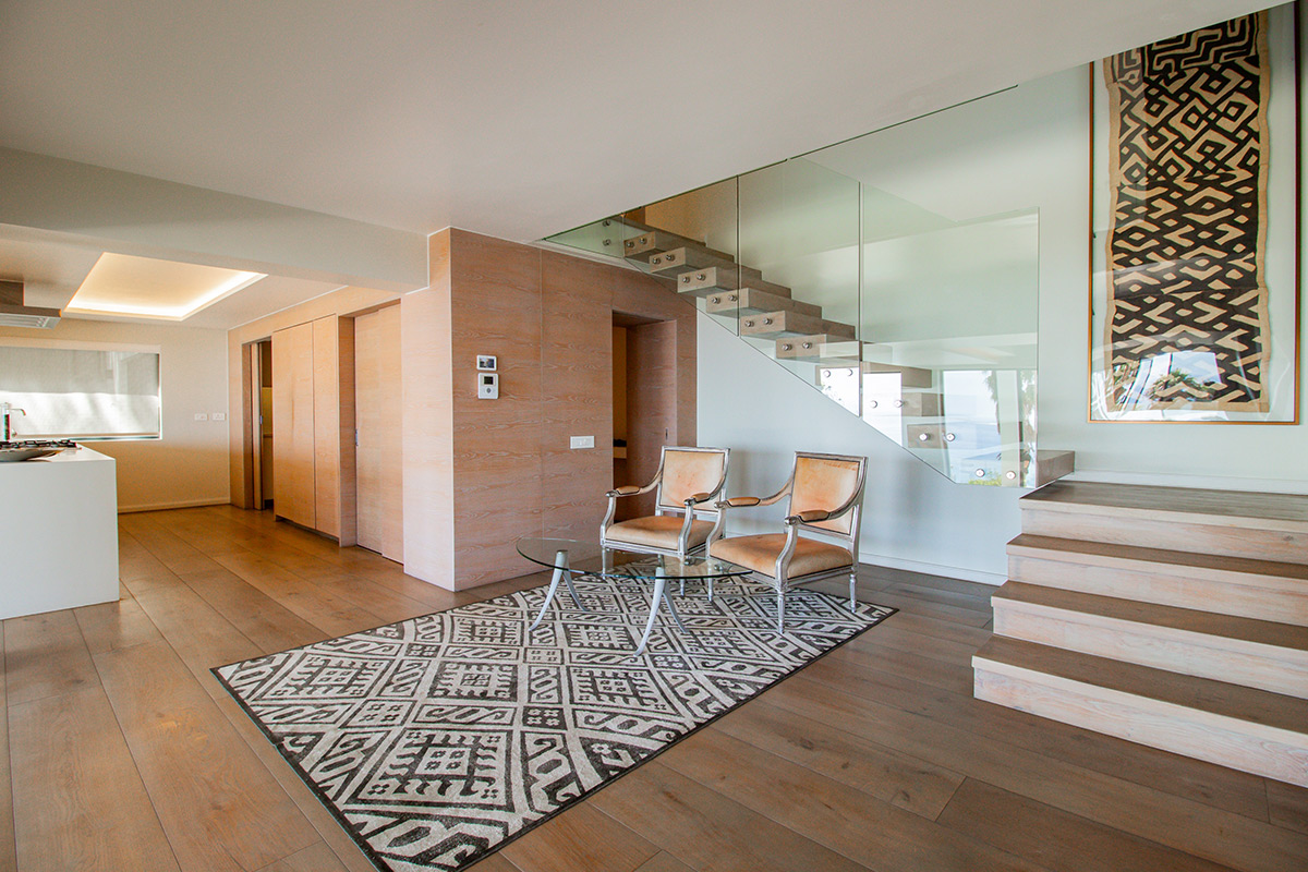 3-top-road-5-bedroom-house-property-for-rent-fresnaye-7