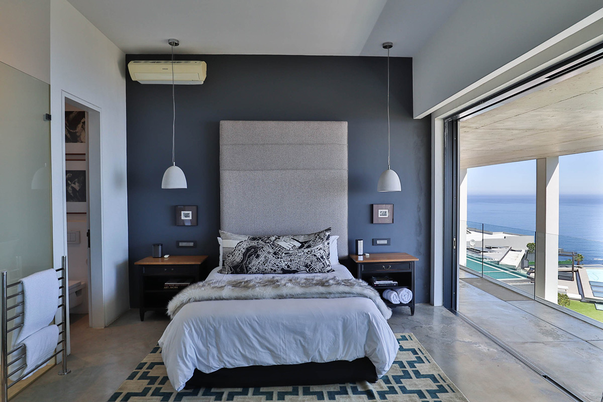 3-head-road-4-bedroom-villa-property-for-rent-bantry-bay-21