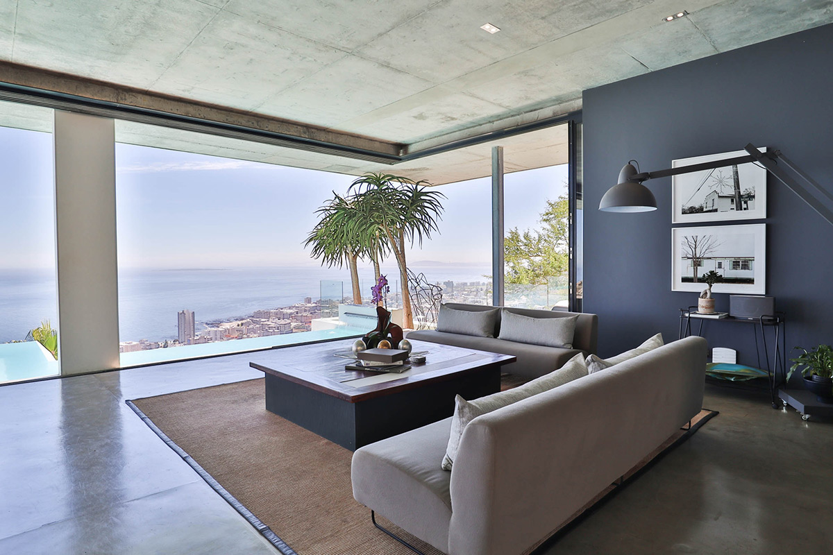 3-head-road-4-bedroom-villa-property-for-rent-bantry-bay-46