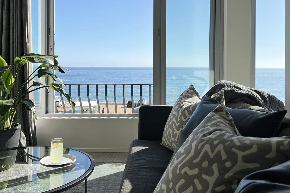 4702-victoria-apartment-to-rent-cape-town-4