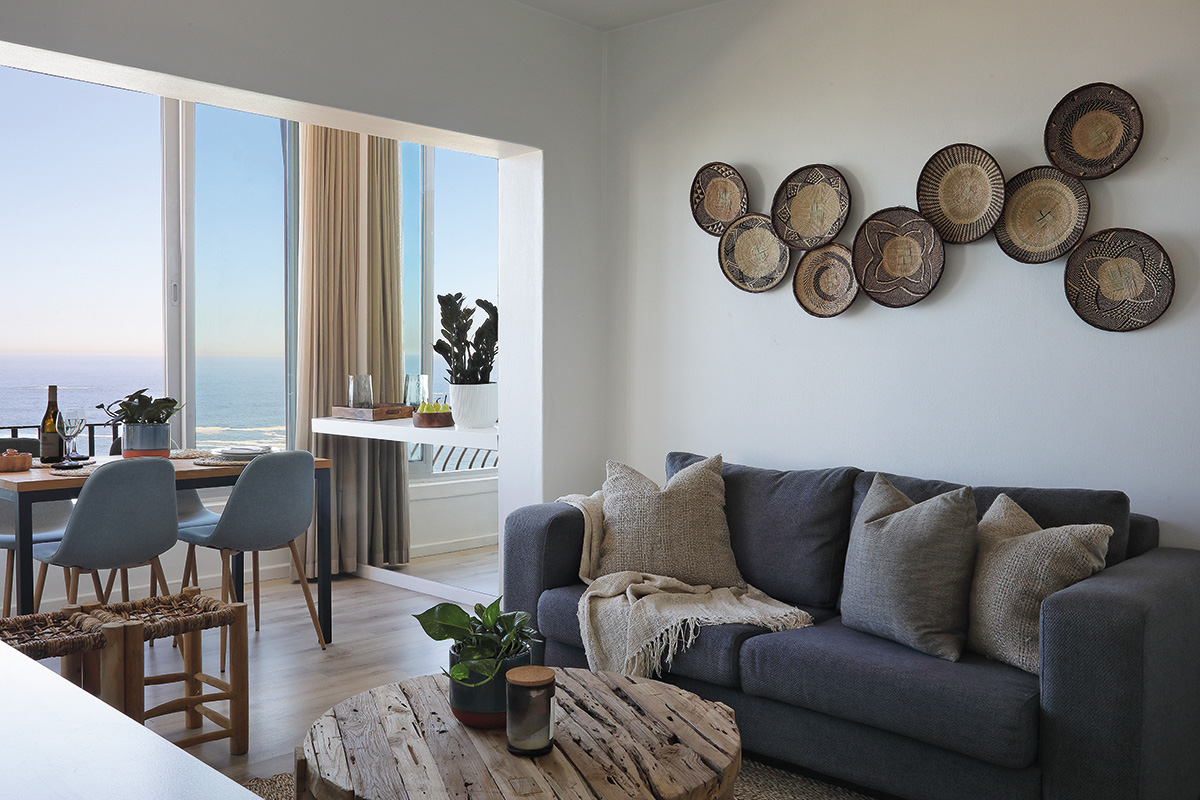 4705-contemporary-hamilton-court-apartment-to-rent-cape-town-2
