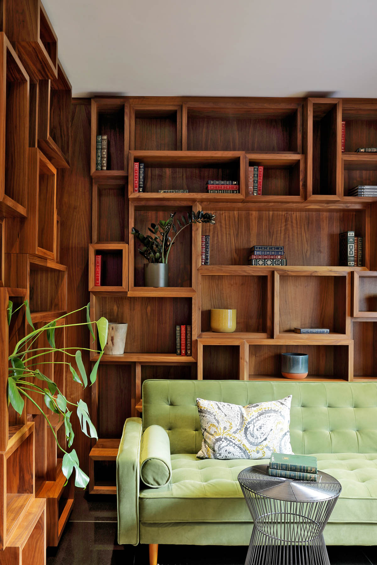 5102-stylish-clifton-apartment-to-rent-cape-town-16b