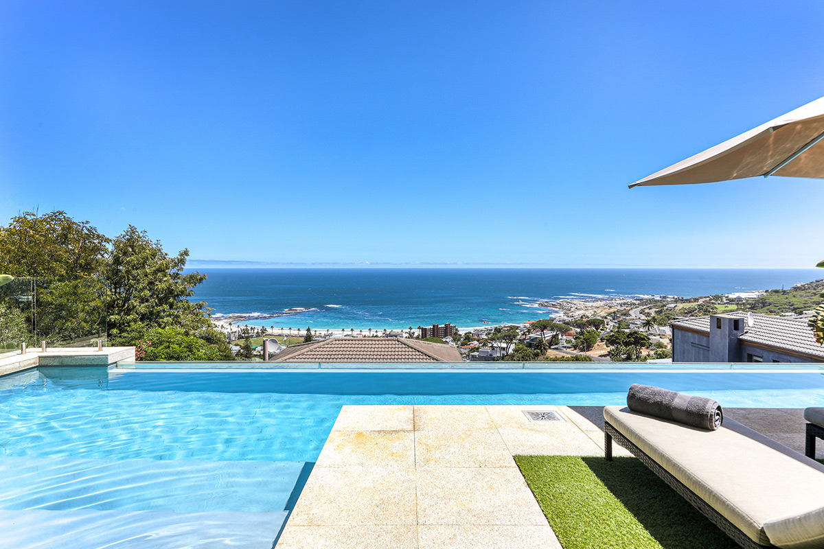8-medburn-road-villa-property-to-rent-camps-bay-26