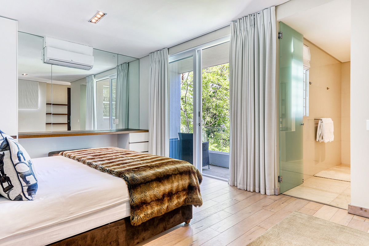 8-medburn-road-villa-property-to-rent-camps-bay-27