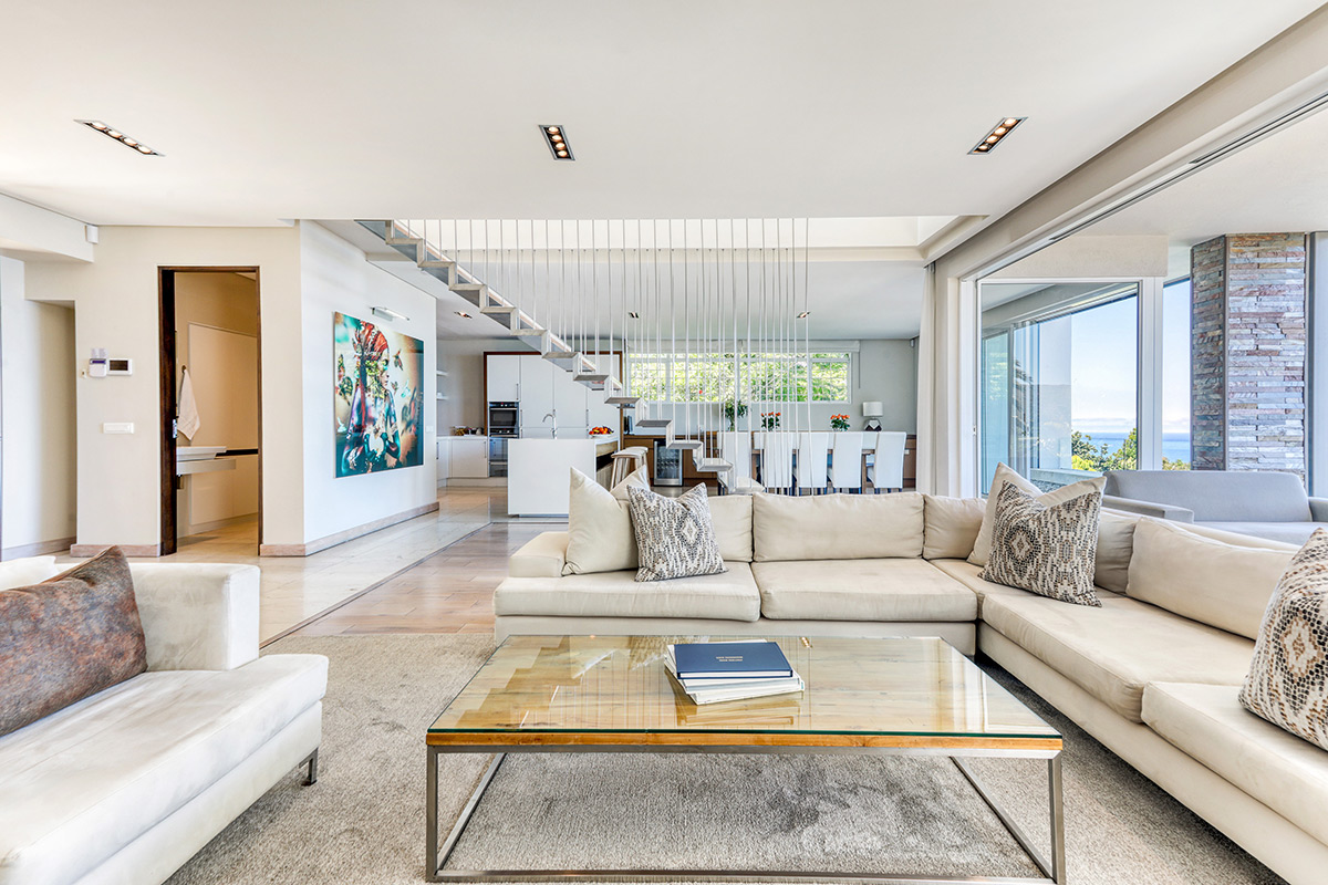 8-medburn-road-villa-property-to-rent-camps-bay-29