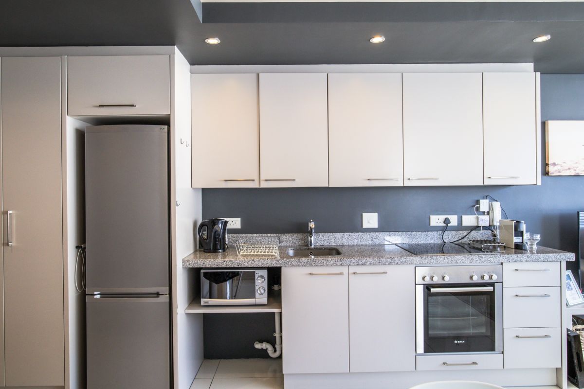 1-Bedroom-Apartment-Rooftop-Pool-Green-Point (8)