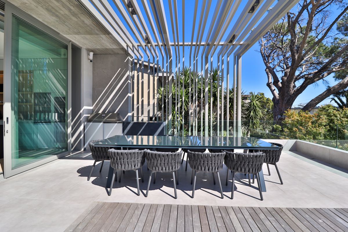 17-5Bed-5Bath-Sauna-Parking-Gym-Villa-Camps-Bay