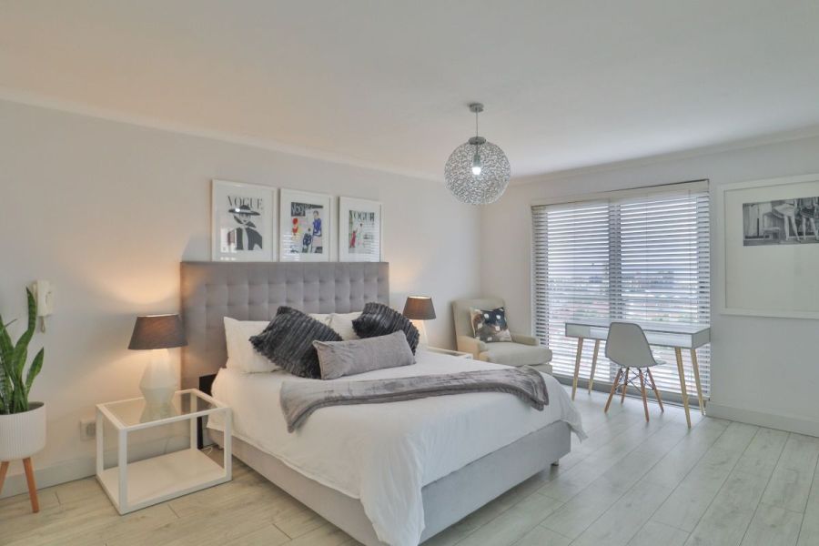 B20-soho-3-bedroom-apartment-property-for-rent-de-waterkant (10)