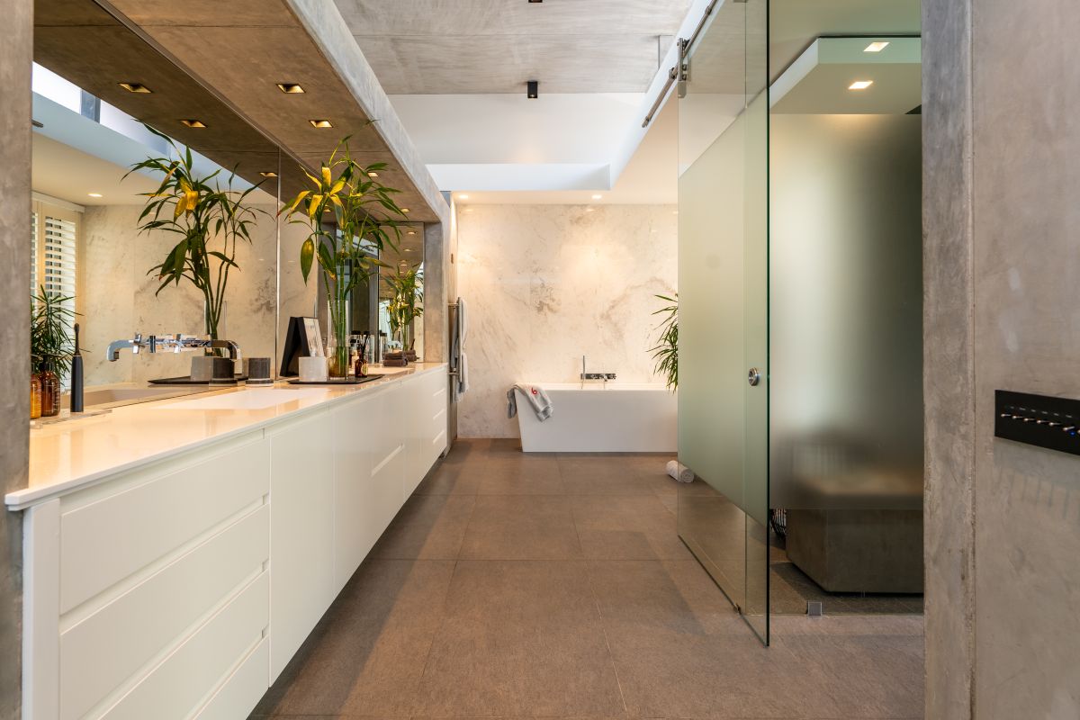 number-6-4-level-contemporary-modern-7bed-villa-masterpiece-fresnaye (14)