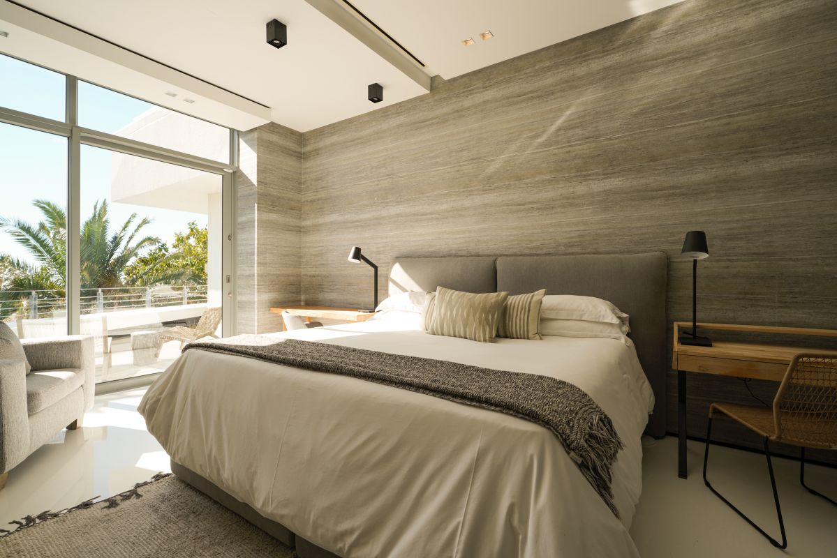 number-6-4-level-contemporary-modern-7bed-villa-masterpiece-fresnaye (24)