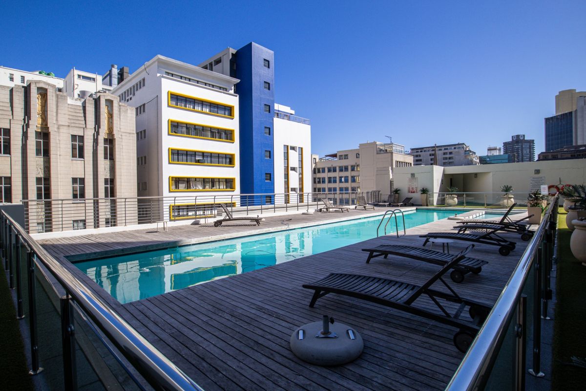 Studio-Pool-Parking-Mandela-Chic-Modern-Apartment-Cape-Town-City (23)