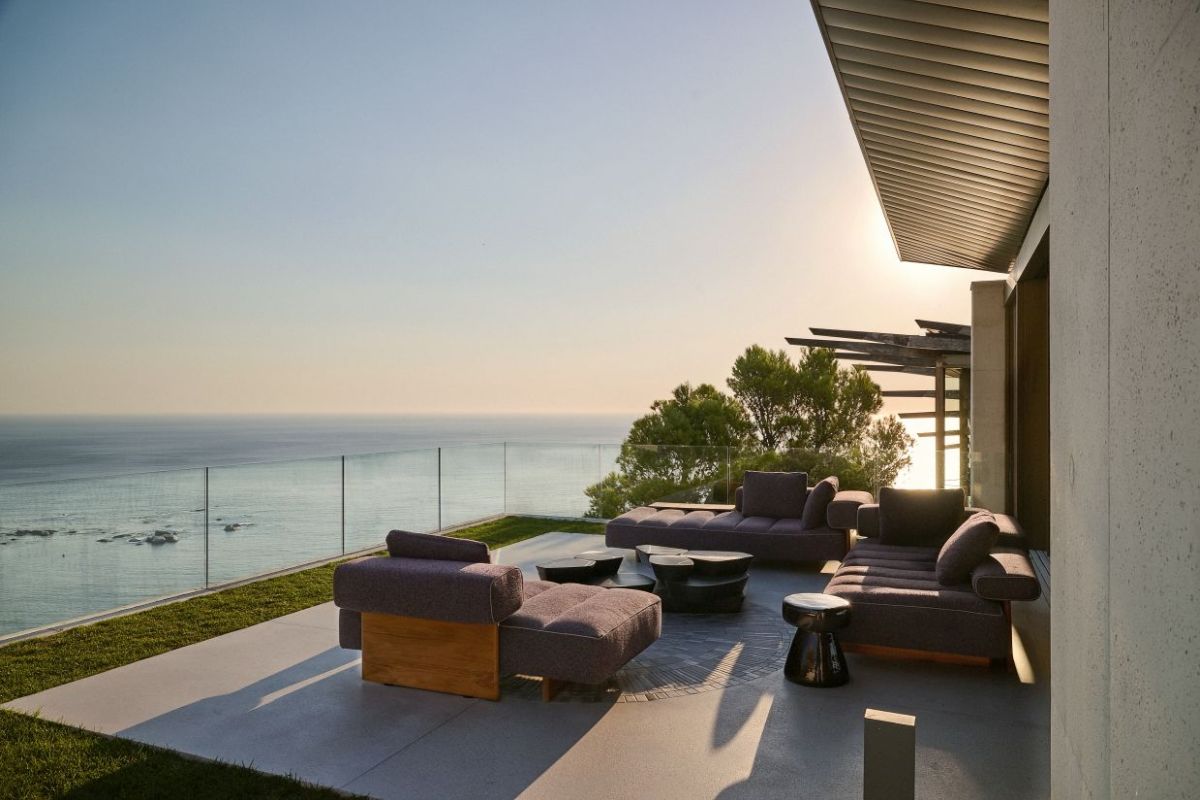 1-Exclusive-Luxury-Event-Space-Bantry-Bay (3)