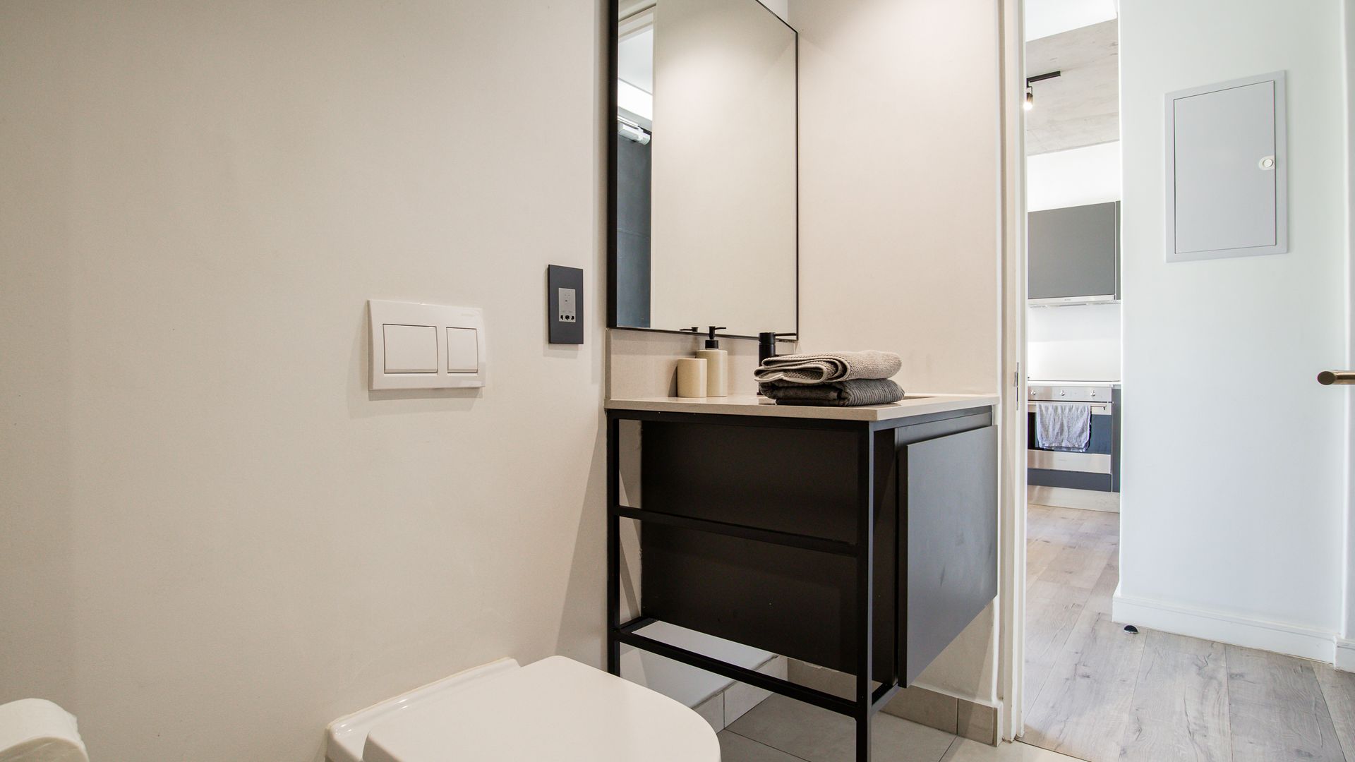 Modern-Stylish-DeWaterkant-Gem-1Bed-Views-Balcony-Parking (13)