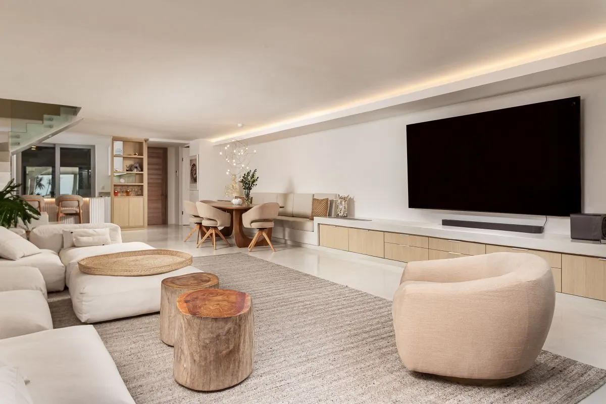campsbay-2bed-plunge-pool-ocean-mountain-views-clifton (21)