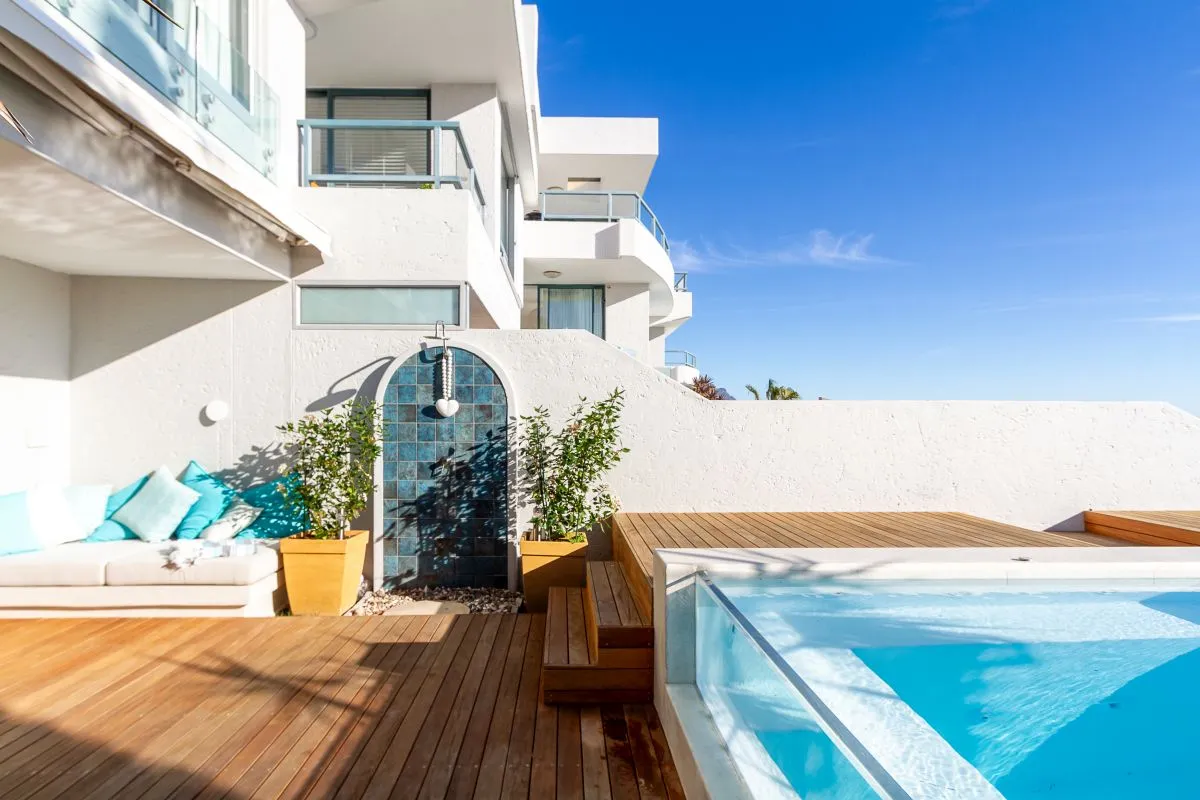 campsbay-2bed-plunge-pool-ocean-mountain-views-clifton (34)