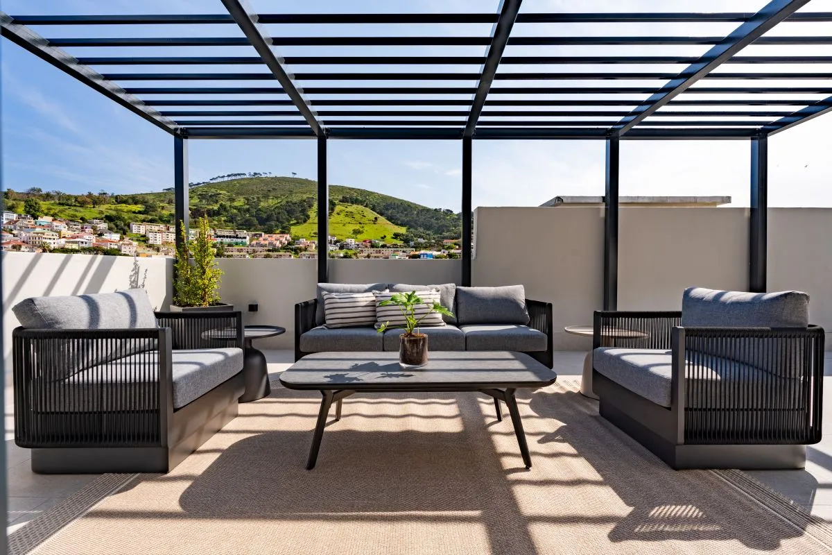 private-3bed-luxury-modern-penthouse-cape-town (1)