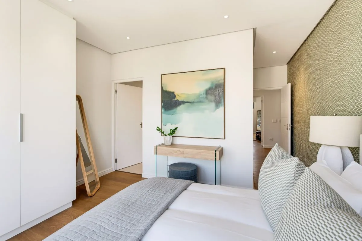 private-3bed-luxury-modern-penthouse-cape-town (4)
