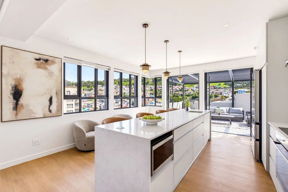 private-3bed-luxury-modern-penthouse-cape-town (5)
