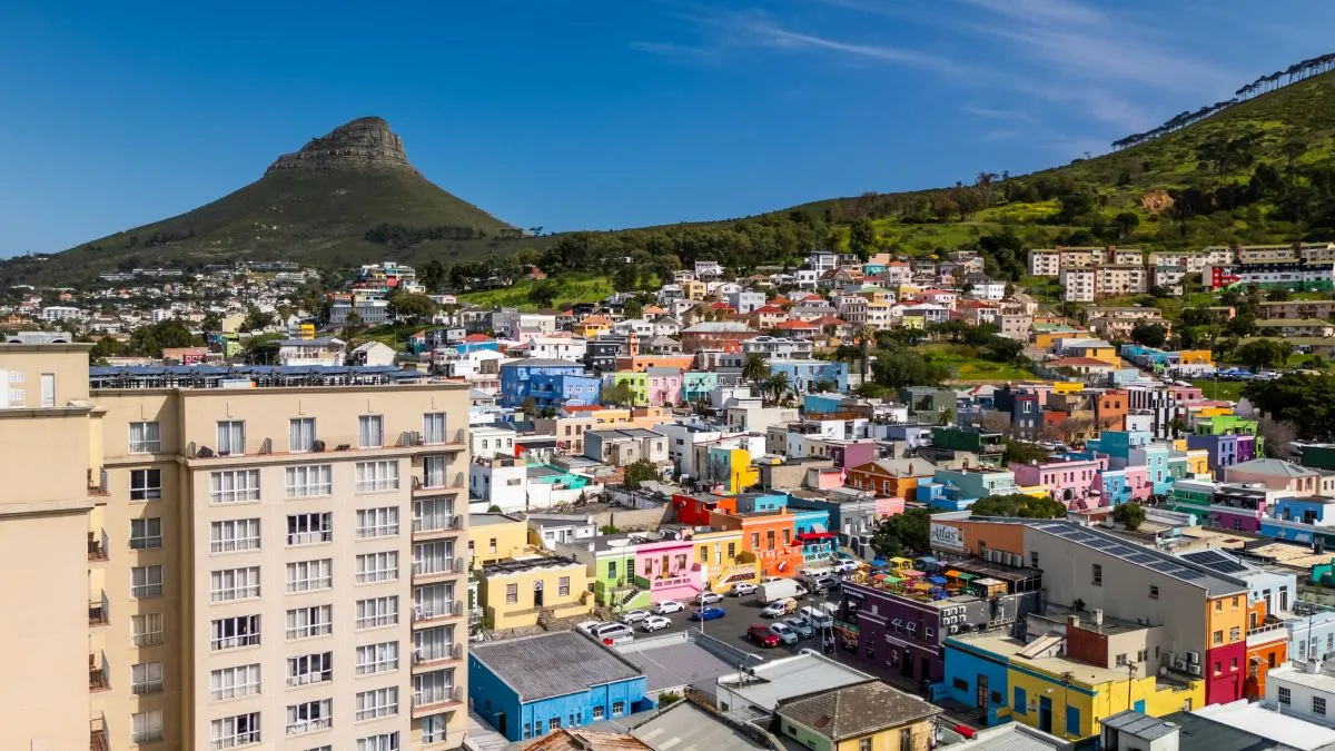 private-3bed-luxury-modern-penthouse-cape-town (6)